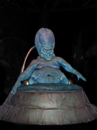 Moxx Of Balhoon (7031 visits)